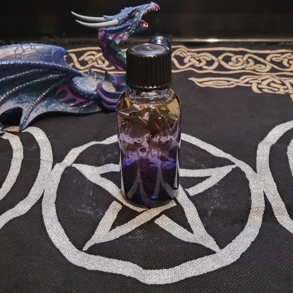 Shadow Work Ritual Spell Oil - Picture 1 of 1